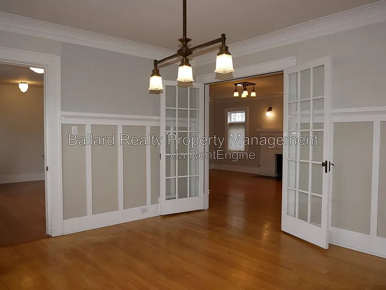 6235 22nd Ave NE — Photo 13