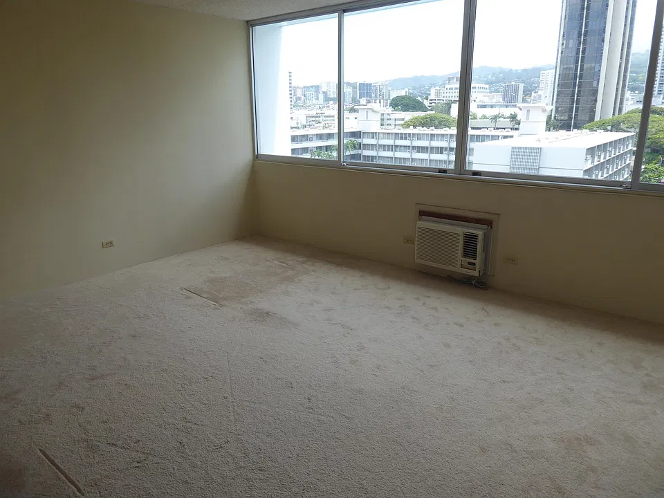 1560 Kanunu St #701