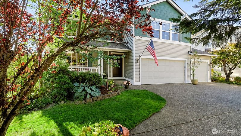 4th image of 23219 SE 262nd Court