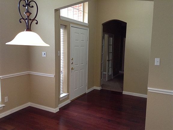 4th image of 2809 Winterberry Dr