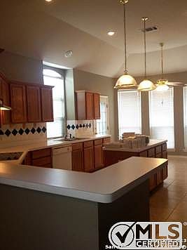 3rd image of 5138 Ascot Pl