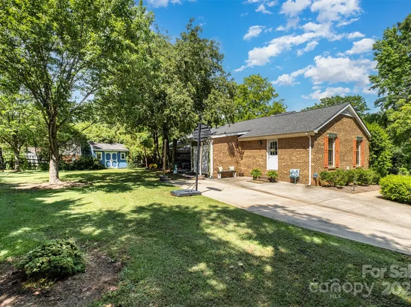 8544 Houston Ridge Rd, Charlotte, NC 28277