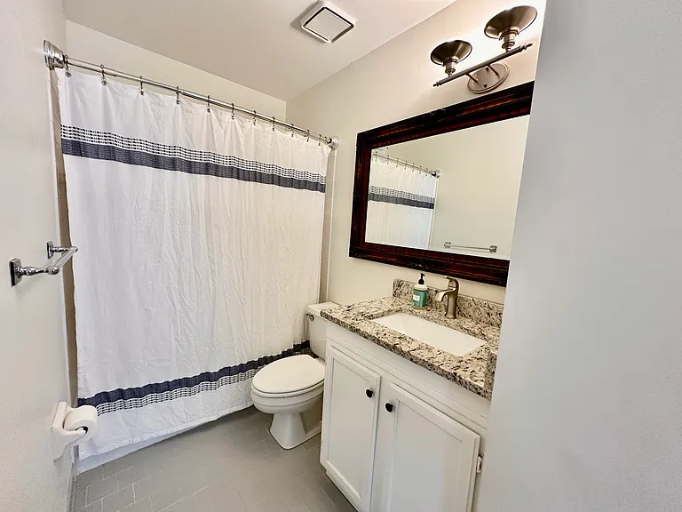Upstairs Full Bath Shower/Tub