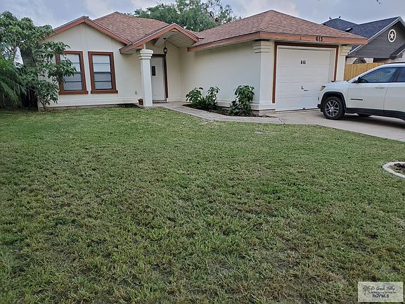 2nd image of 613 Gulfwind Way