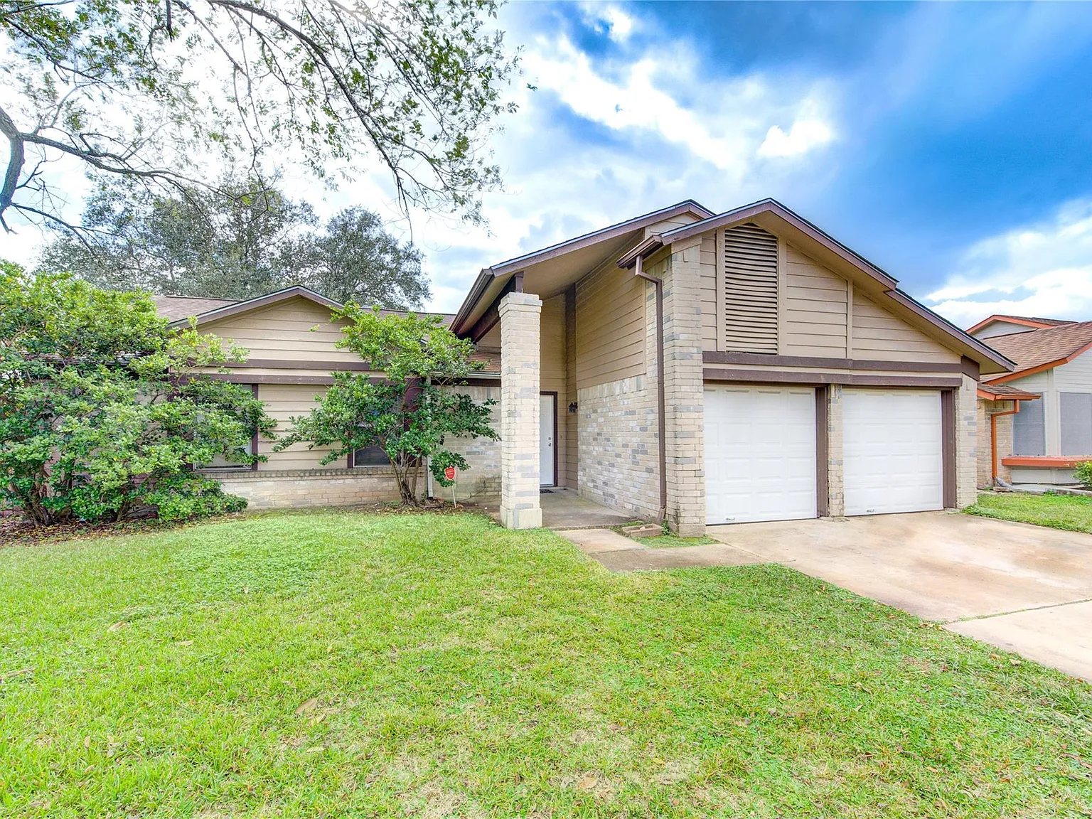 4 bed, 2.0 bath, 1667 sqft, $2,200 — Photo 4