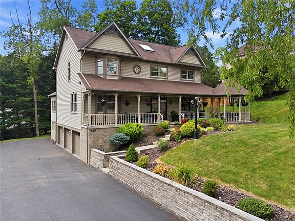 2nd image of 610 Kingfred Dr