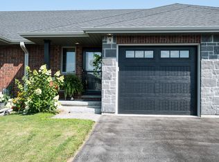 9 McIntosh Cres, Quinte West, ON K8V0G1