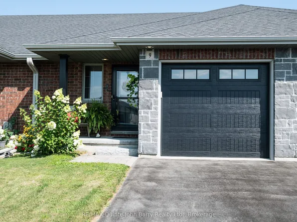 9 McIntosh Cres, Quinte West, ON K8V 0G1
