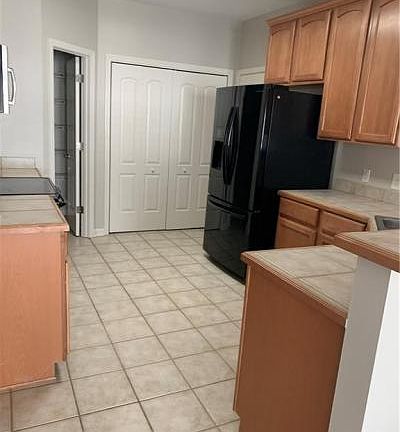 3rd image of 268 Fountains Park Blvd