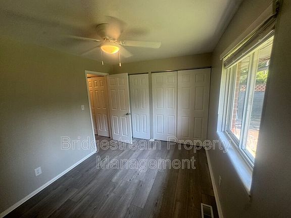 3rd image of 5474 Broomall St