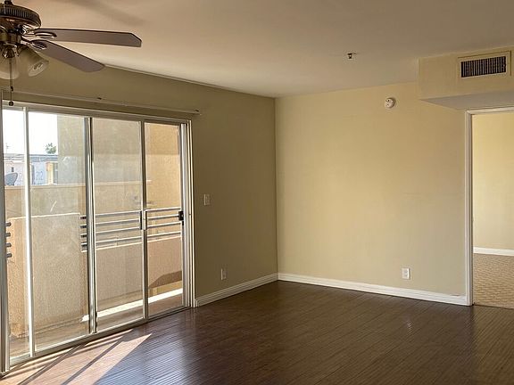 5th image of 701 S Kingsley Dr APT 303