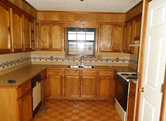 5th image of 317 County Road 2661