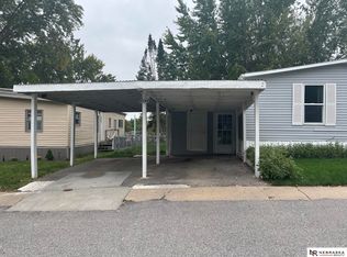 12821 Glenvale Plz #178, Omaha, NE 68164