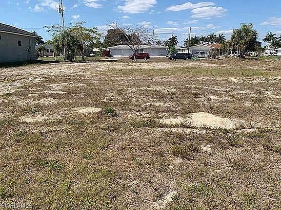 2nd image of 118 SW 57th St