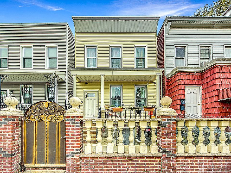 1st image of 150 Ridgewood Ave