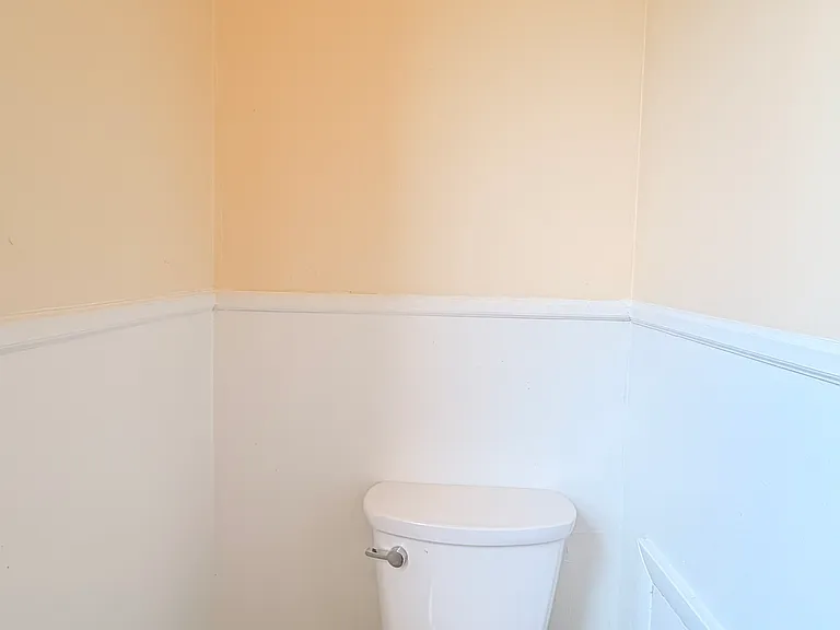 111 College St #4C — Photo 29