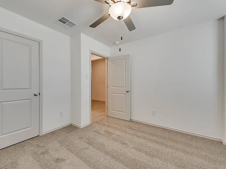 8210 E County Road 111 — Photo 15
