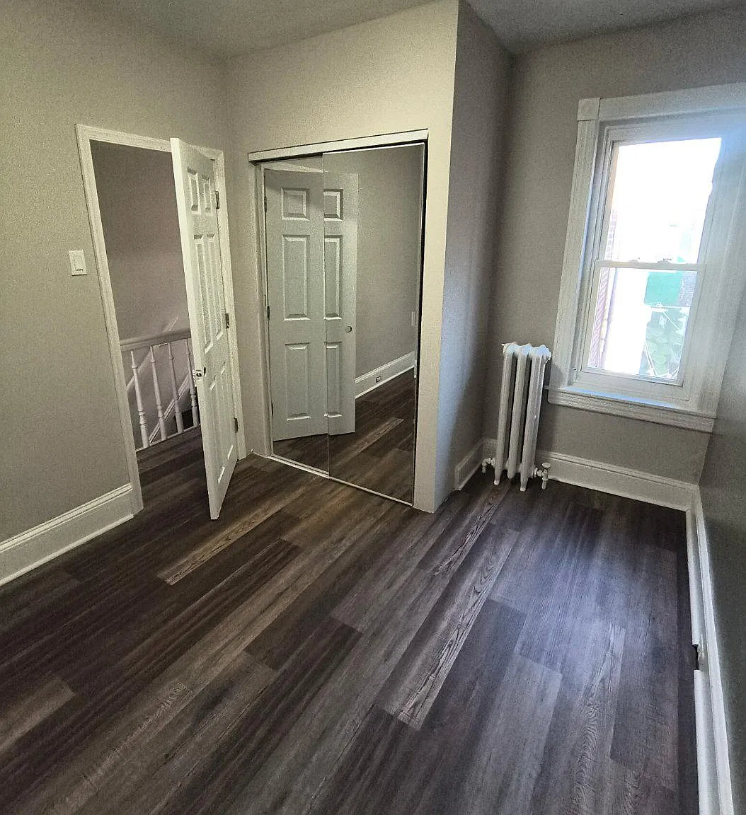 3 bed, 1.5 bath, 932 sqft, $1,595 — Photo 4