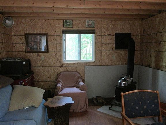 3rd image of 3423 Hillwood Dr