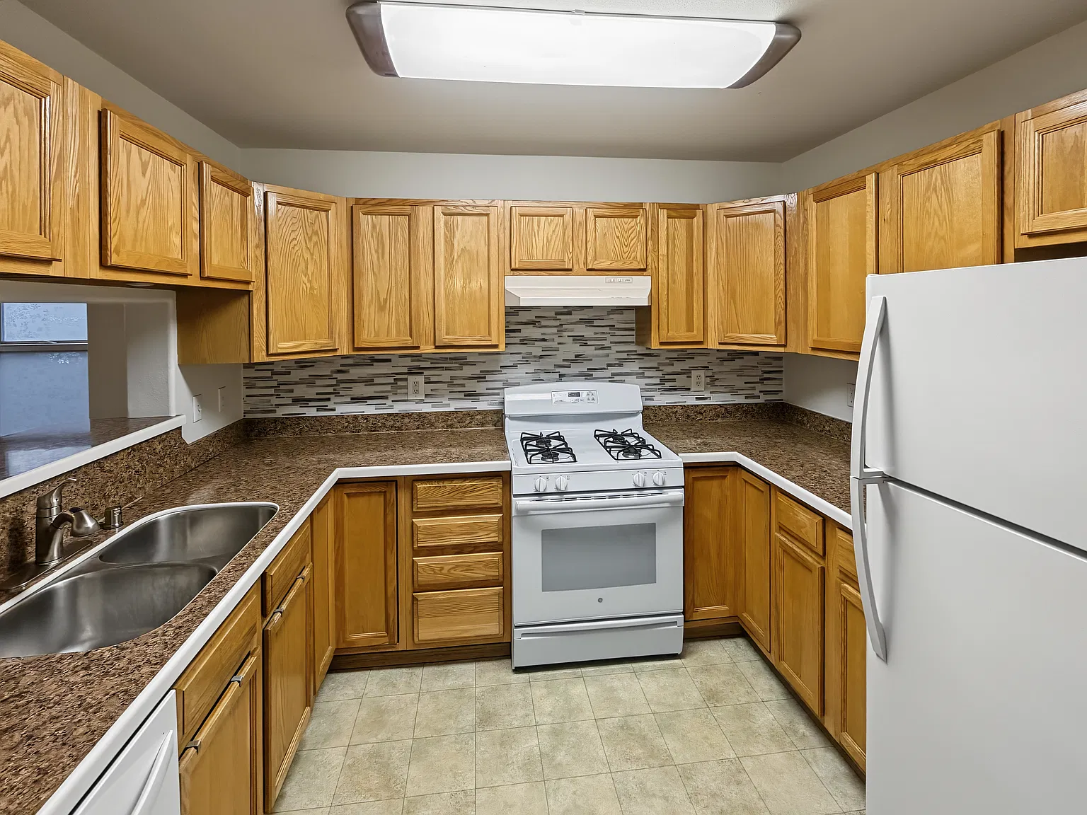 2633 Easthaven Circle - 1 — Photo 4