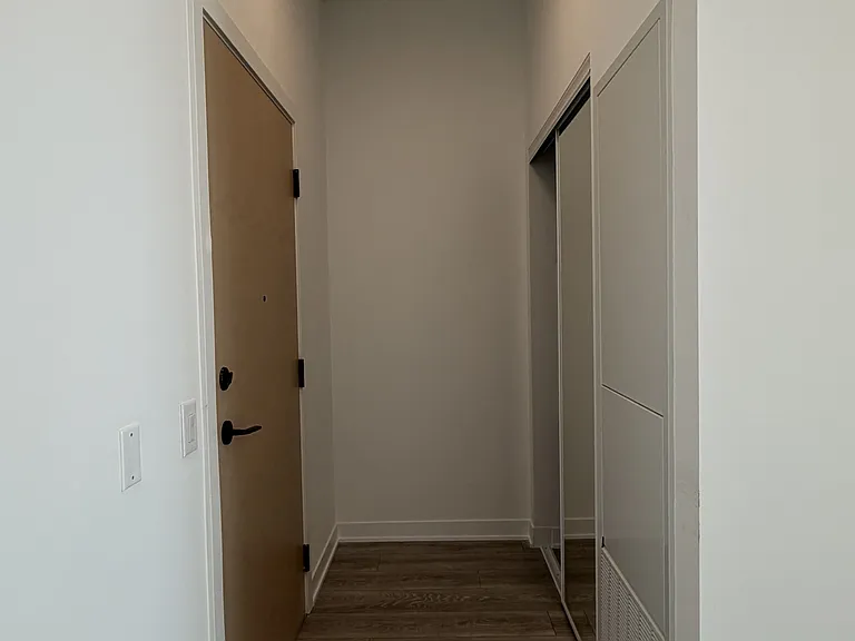 10 Oak St S #215 — Photo 3