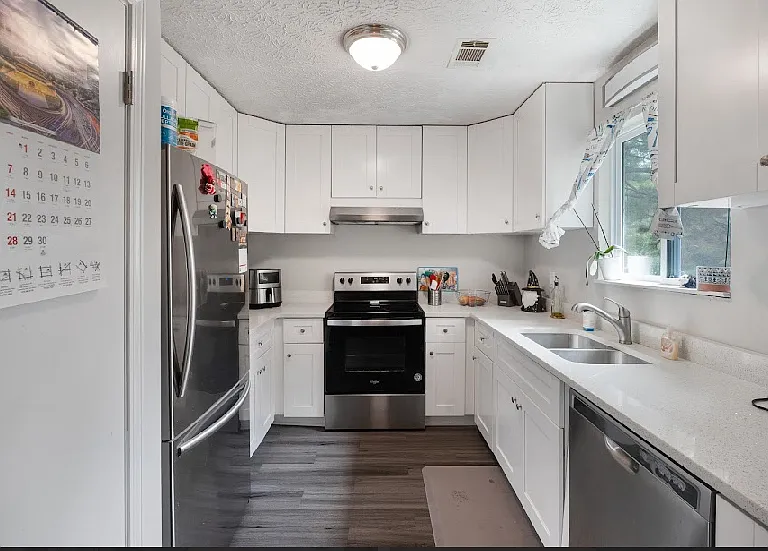 5871 Dan Dr — Photo 4