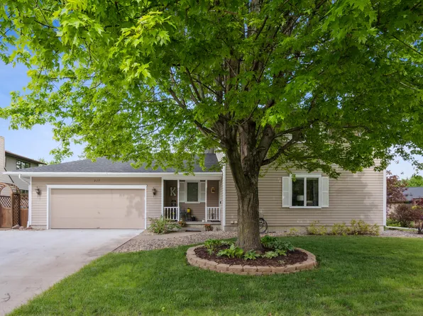 2117 Stevenson Dr, Ames, IA 50010