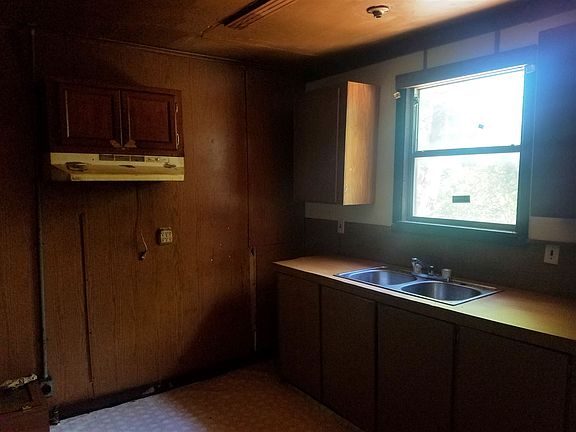 5th image of 713 N Denton St