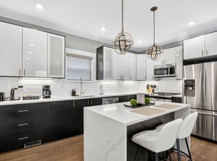 18 Rush St, Somerville, MA 02145