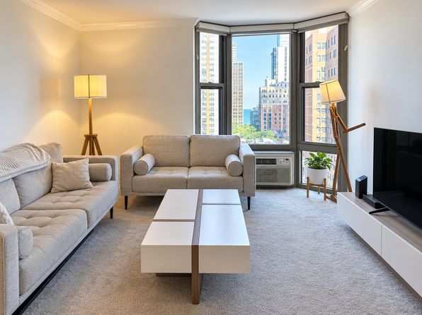 1340 N Dearborn St APT 12A