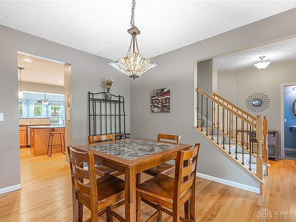 4th image of 1219 Artesian Ln