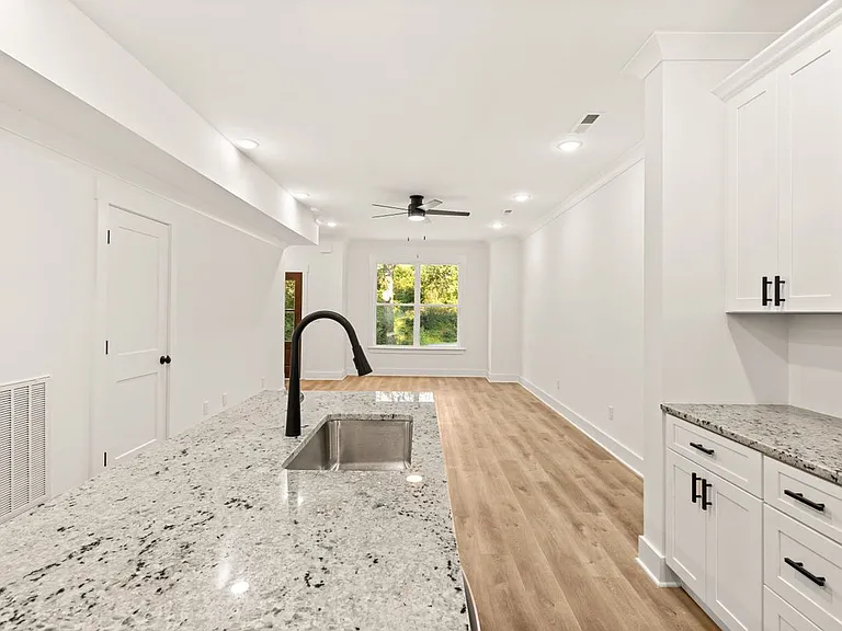 780 Marble Top Rd — Photo 17