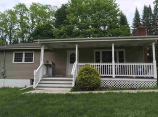 127 Haviland Rd, Poughkeepsie, NY 12601