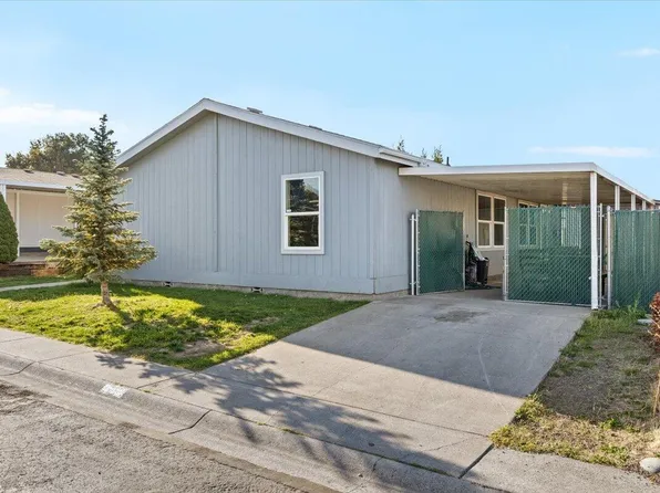 2318 Lara Ln, Central Pt, OR 97502