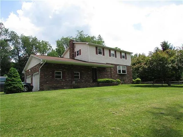 365 Wilson Rd photo 1