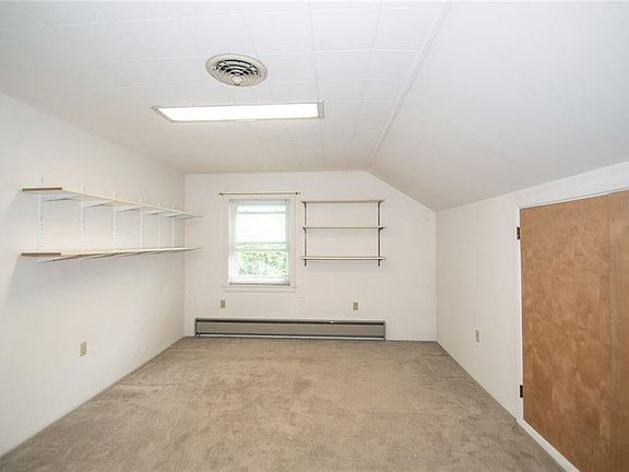 5th image of 4609 Buena Vista Dr