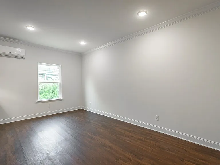 1 5563 Stream Ln #1 — Photo 14