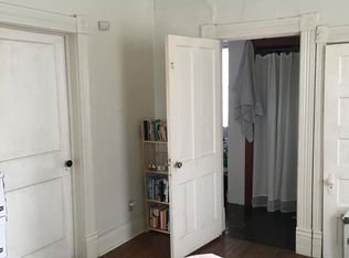 918 Iowa Ave APT 2, Iowa City, IA 52240