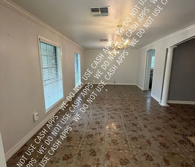 1312 Brookwood Pl — Photo 3