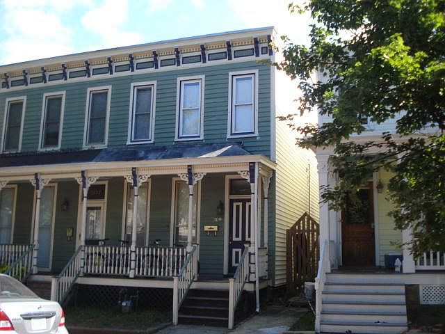1st image of 307 S Pine St