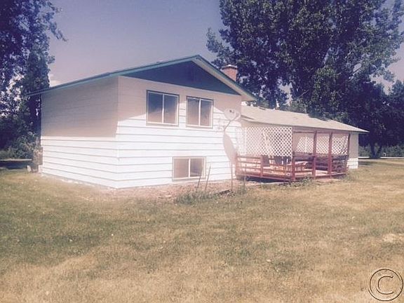 2nd image of 581 Skalkaho Hwy