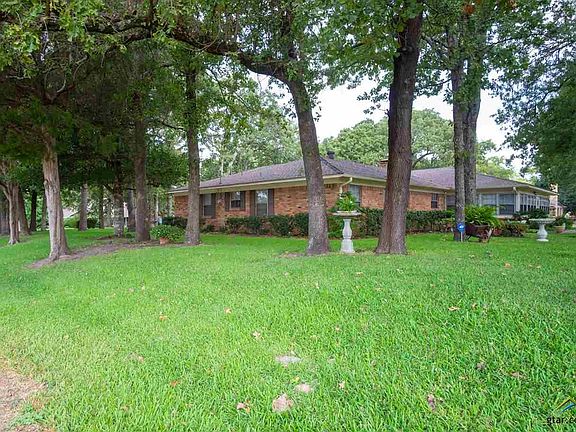 4th image of 512 Oak Hill Ln