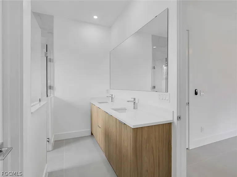 6192 Kambach St — Photo 27