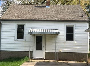 331 Grant Ave, Dixon, IL 61021