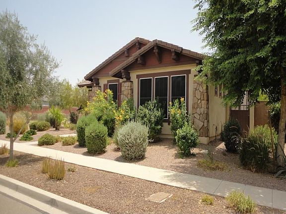 5th image of 15217 W Dahlia Dr
