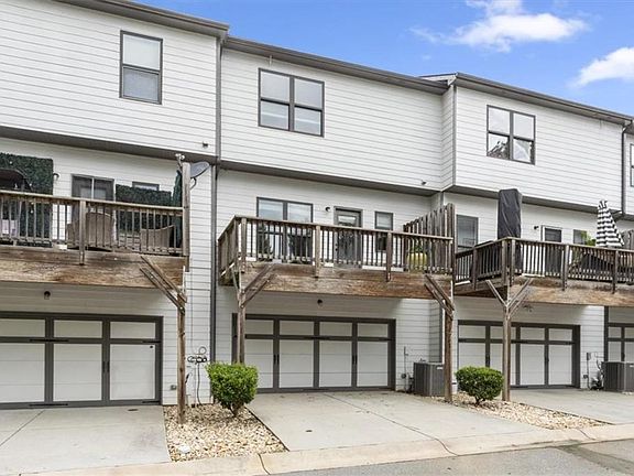 2nd image of 4791 Sampson Ct