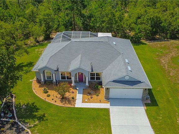 3rd image of 31 Dahlia Ct N