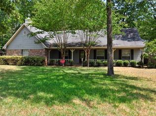 9809 Deep Woods Dr, Shreveport, LA 71118