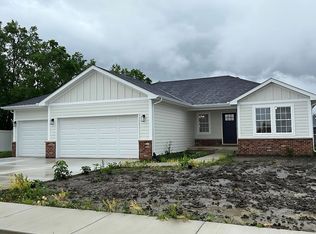 1710 Yorktown Dr, Bourbonnais, IL 60914