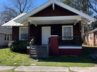 810 College St, Kinston, NC 28501